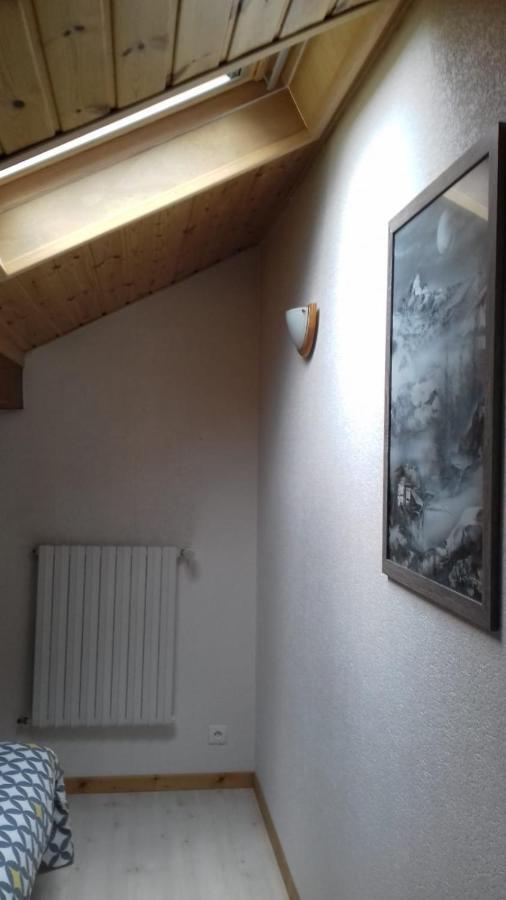 Location Vacances Saint Michel De Maurienne "Le Dahu" Apartment Exterior foto